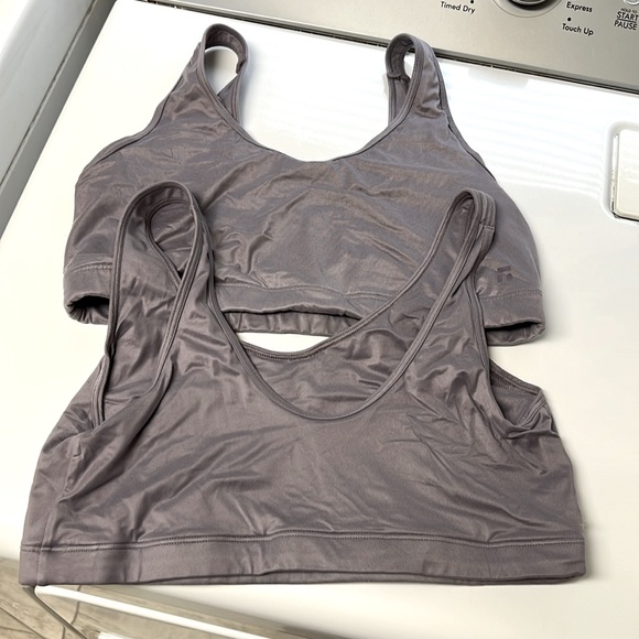 Tommy John Large Second Skin Scoop Bralettes. Like New. Lavender. - Picture 3 of 4